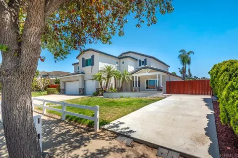 Exterior - 5767 Spur Ave, Oceanside, CA 92057 photo 3 of 18