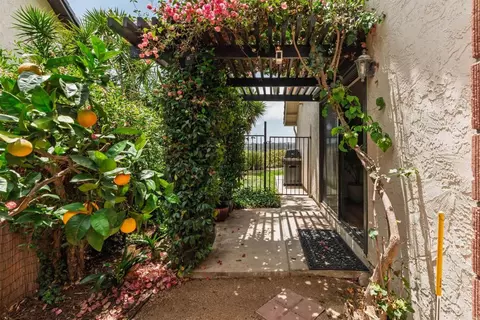 Exterior - 2309 Carriage Cir, Oceanside, CA 92056 photo 13 of 17