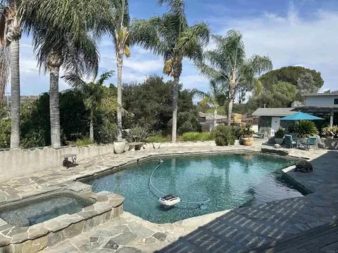 Exterior - 1001 Riverview Dr, Fallbrook, CA 92028 photo 8 of 16