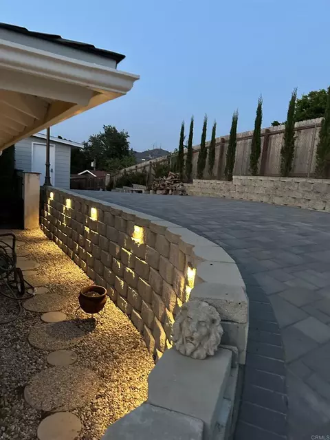 Exterior - 1001 Riverview Dr, Fallbrook, CA 92028 photo 3 of 10