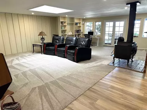 Living - 1001 Riverview Dr, Fallbrook, CA 92028 photo 1 of 3