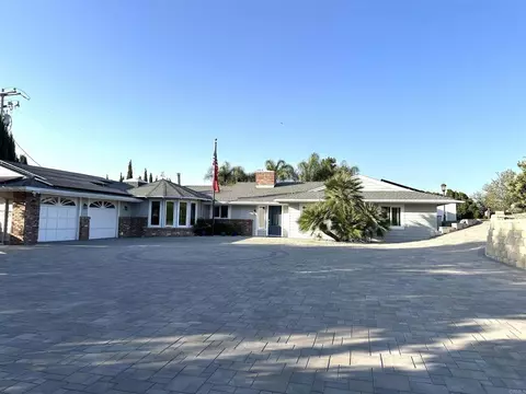 1001 Riverview Dr, Fallbrook, CA 92028