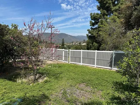 Exterior - 1001 Riverview Dr, Fallbrook, CA 92028 photo 10 of 10