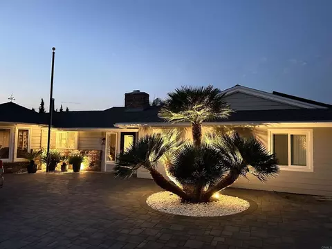 Exterior - 1001 Riverview Dr, Fallbrook, CA 92028 photo 1 of 10