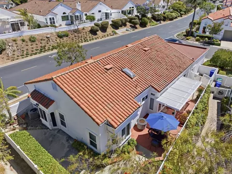 View/Area - 4950 Lerkas Way, Oceanside, CA 92056 photo 3 of 9