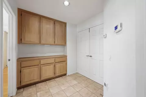 Entry Way - 4950 Lerkas Way, Oceanside, CA 92056 photo 4 of 4