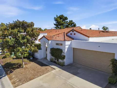 5081 Caesena Way, Oceanside, CA 92056