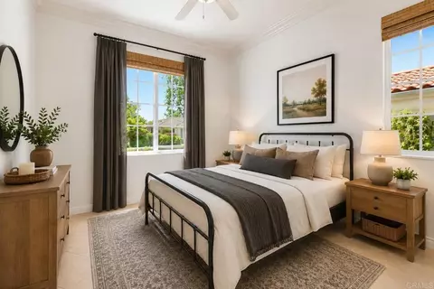 Bedroom - 672 Inverlochy Dr, Fallbrook, CA 92028 photo 8 of 8