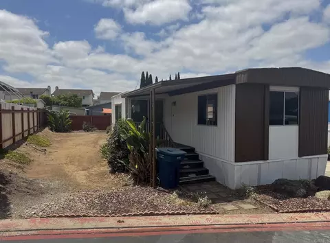 1750 Citracado Pkwy #20, Escondido, CA 92029