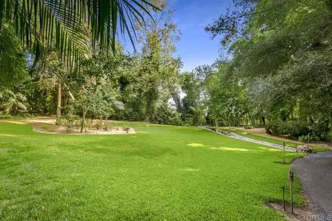 Exterior - 6036 Rainbow Heights Rd, Fallbrook, CA 92028 photo 3 of 29