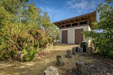 Exterior - 6036 Rainbow Heights Rd, Fallbrook, CA 92028 photo 18 of 29