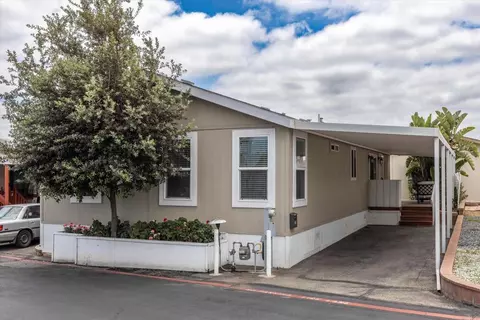 1515 Capalina Rd #15, San Marcos, CA 92069