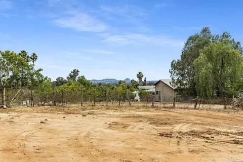 Sky Vista Way, Fallbrook, CA 92028 photo 9