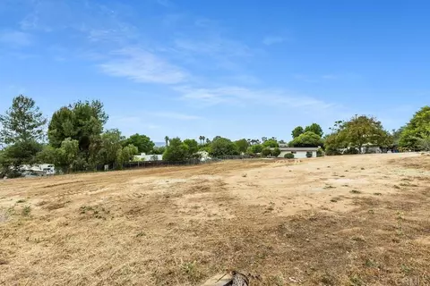Sky Vista Way, Fallbrook, CA 92028 photo 11