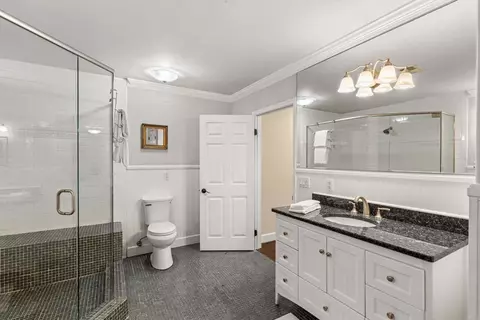 Bath - 627 Ezee St, Encinitas, CA 92024 photo 6 of 6
