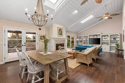 Dining - 627 Ezee St, Encinitas, CA 92024 photo 4 of 4