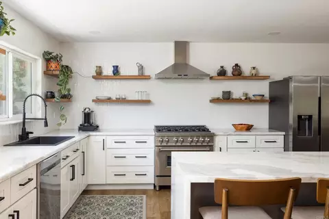 Kitchen - 1889 Rockhoff Rd, Escondido, CA 92026 photo 3 of 6