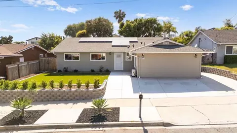 Exterior - 3023 Linda Dr, Oceanside, CA 92056 photo 4 of 10