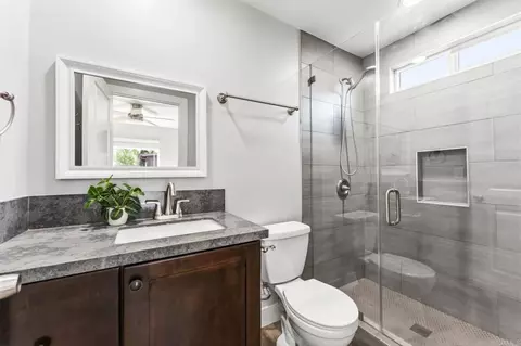 Bath - 3023 Linda Dr, Oceanside, CA 92056 photo 1 of 1