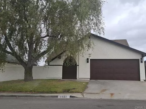 8487 Pallux Way, San Diego, CA 92126