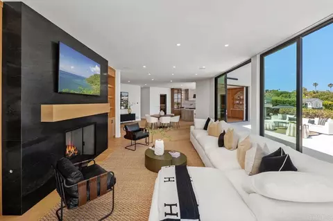 Living - 5875 La Jolla Mesa Dr, La Jolla, CA 92037 photo 3 of 4