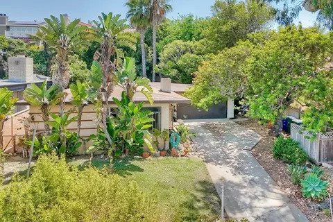 752 S Cedros Ave, Solana Beach, CA 92075