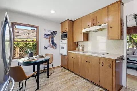 Kitchen - 258 Barbara Ave, Solana Beach, CA 92075 photo 1 of 5