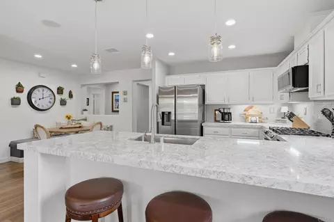 Kitchen - 980 Manteca Dr, Oceanside, CA 92057 photo 2 of 5
