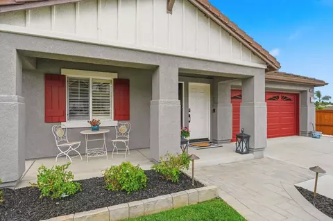 Exterior - 980 Manteca Dr, Oceanside, CA 92057 photo 3 of 19