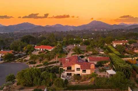 View/Area - 13319 Pacer Ln, Poway, CA 92064 photo 7 of 8