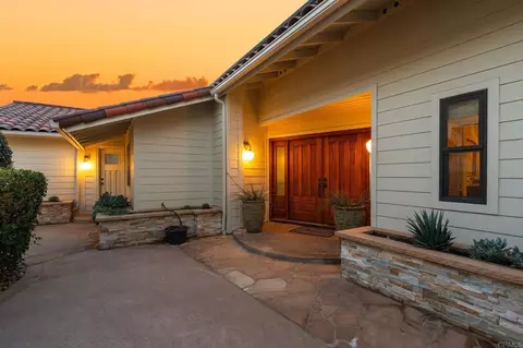 Exterior - 13319 Pacer Ln, Poway, CA 92064 photo 16 of 19