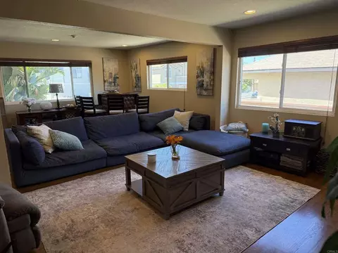 2707 Carnegie Ln UNIT 1, Redondo Beach, CA 90278