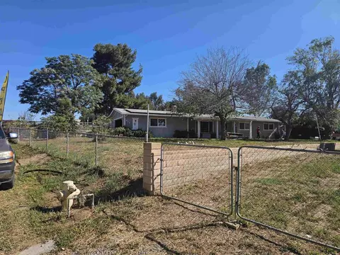 631 Hanson Ln, Ramona, CA 92065
