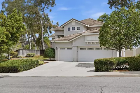 Exterior - 4828 Cardiff Bay Dr, Oceanside, CA 92057 photo 2 of 6