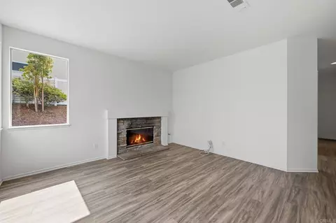 Living - 4828 Cardiff Bay Dr, Oceanside, CA 92057 photo 5 of 7
