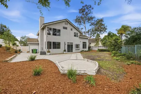 Exterior - 4828 Cardiff Bay Dr, Oceanside, CA 92057 photo 5 of 6