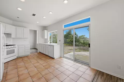 Kitchen - 4828 Cardiff Bay Dr, Oceanside, CA 92057 photo 2 of 4