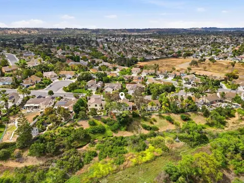 View/Area - 4828 Cardiff Bay Dr, Oceanside, CA 92057 photo 7 of 9
