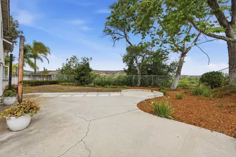 Exterior - 4828 Cardiff Bay Dr, Oceanside, CA 92057 photo 4 of 6