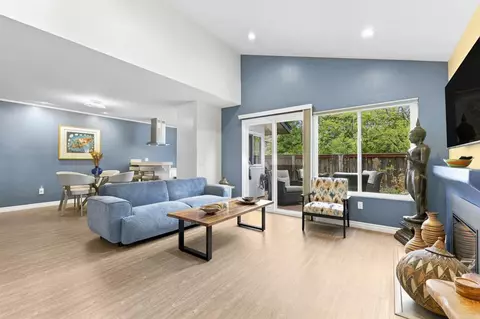 2033 Shadytree Ln, Encinitas, CA 92024