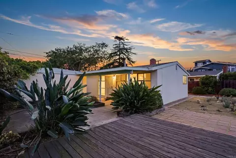 2689 Cowley Way, San Diego, CA 92110