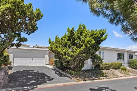 3747 Vista Campana S #103, Oceanside, CA 92057
