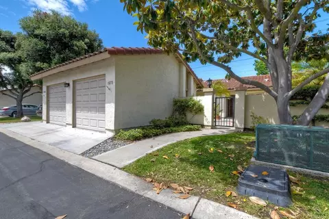 Exterior - 1973 Fairlee Dr, Encinitas, CA 92024 photo 3 of 10