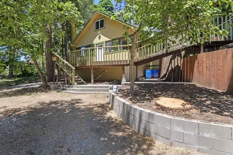 Exterior - 1148 Saturn Way, Crestline, CA 92325 photo 2 of 10