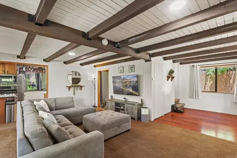 Living - 1148 Saturn Way, Crestline, CA 92325 photo 3 of 3