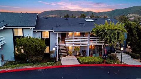 1866 Fairway Cir, San Marcos, CA 92078