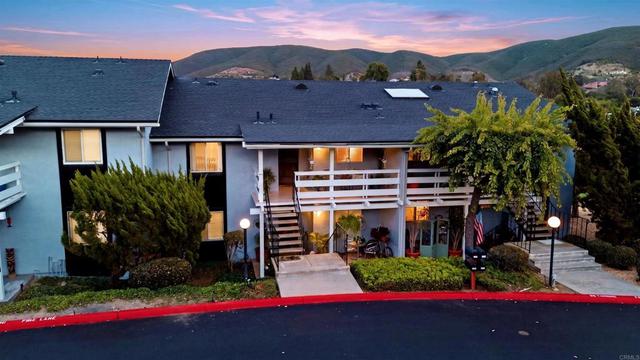 1866 Fairway Cir, San Marcos, CA 92078