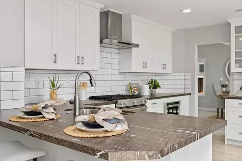 Kitchen - 1636 Olympus Loop Dr, Vista, CA 92081 photo 2 of 7