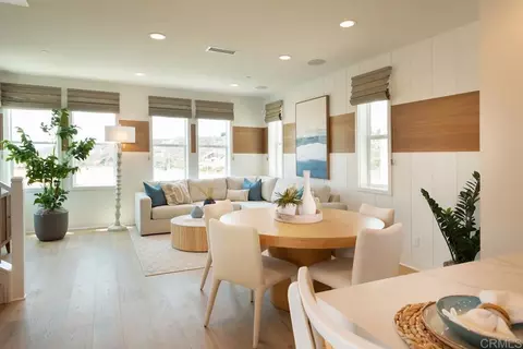 14704 Sierra Way, San Diego, CA 92126