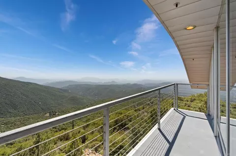 Exterior - 36124 Mountain Circle Dr, Julian, CA 92036 photo 2 of 9